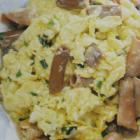 鸡蛋韭菜炒海肠