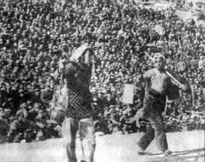 中央军委发出开展大生产运动的指示