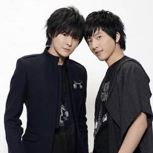 BOBO组合的英文名