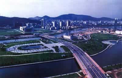 庆祝中央命名首批“经济特区”