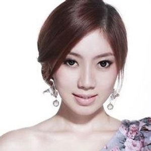 张袁媛的英文名